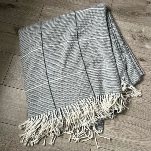 The cotton Company Turkish Throw Blanket light blue White with Tussles Large - Picture 7 of 7
